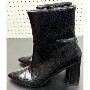 Raid meadow snakeskin ankle boots size 8